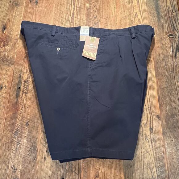 NEW Dockers Pleated Relaxed Fit Navy Blue Shorts Washed Khaki Short NWT SIZE 48 - Picture 6 of 12